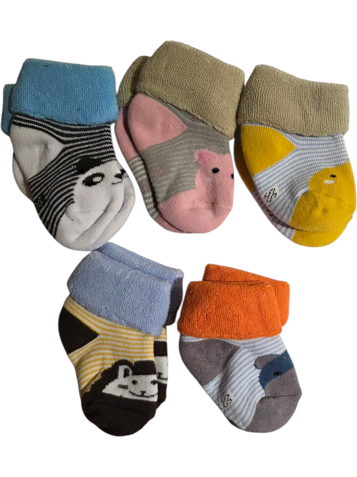 Set of 5 colorful kids' socks, featuring animal designs, cotton blend, suitable for toddlers.