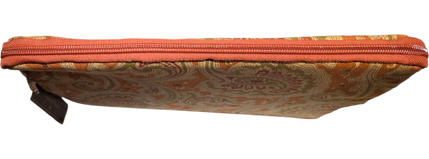 Laptop Protective Pouch with Secure Zipper Closure