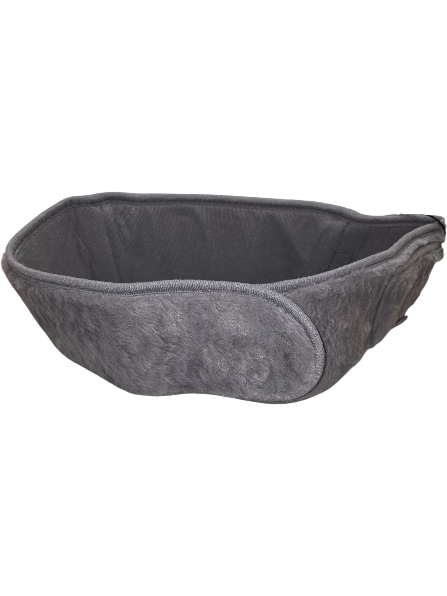Cozy gray pet bed made of soft fur material, suitable for small dogs or cats, perfect for comfort and warmth.